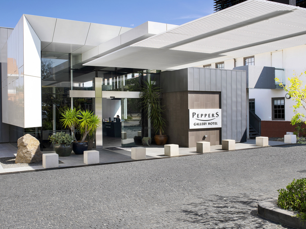 Peppers Gallery Hotel Canberra